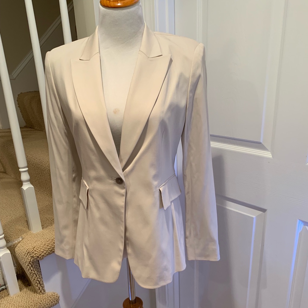 Tahari Blazer, Like New, Stone Color, Size 10p